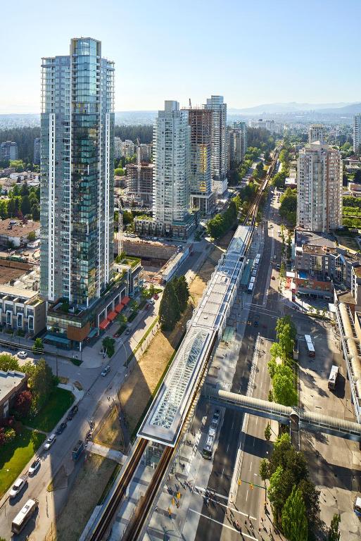 Nespecifikovaný výhled na destinaci Burnaby nebo výhled na město při pohledu z penzionu