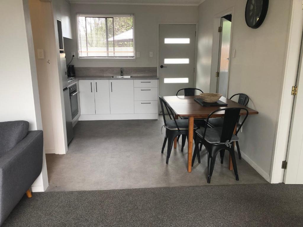 #5 on Blenheim St - Twee Slaapkamers Appartement