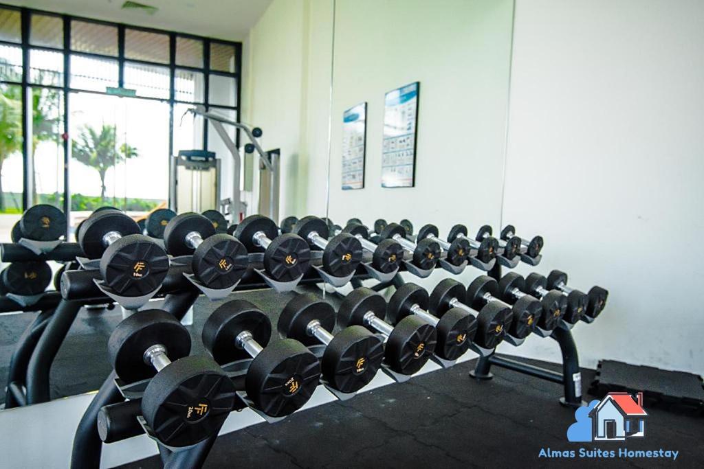 Fitness centrum a/nebo fitness zařízení v ubytování Almas Suites @ Puteri Harbour