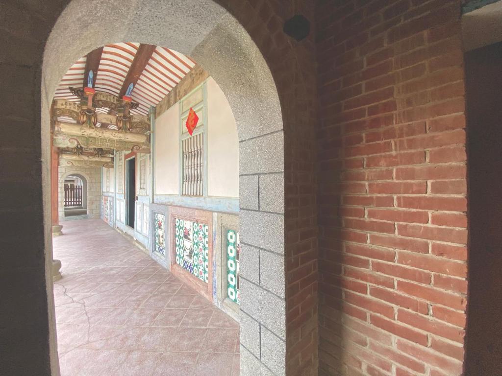 怪獸村屋民宿-東和陳宅評價、文化體驗、古蹟住宿、包棟資訊 – 古樸藝術與自然共融 - 照片 6
