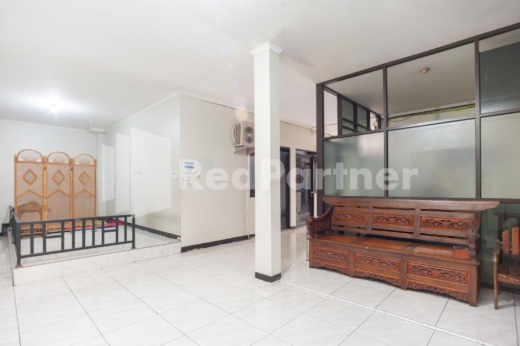 Fotografie z fotogalerie ubytování Wisma Juanda Bogor Mitra RedDoorz v destinaci Bogor