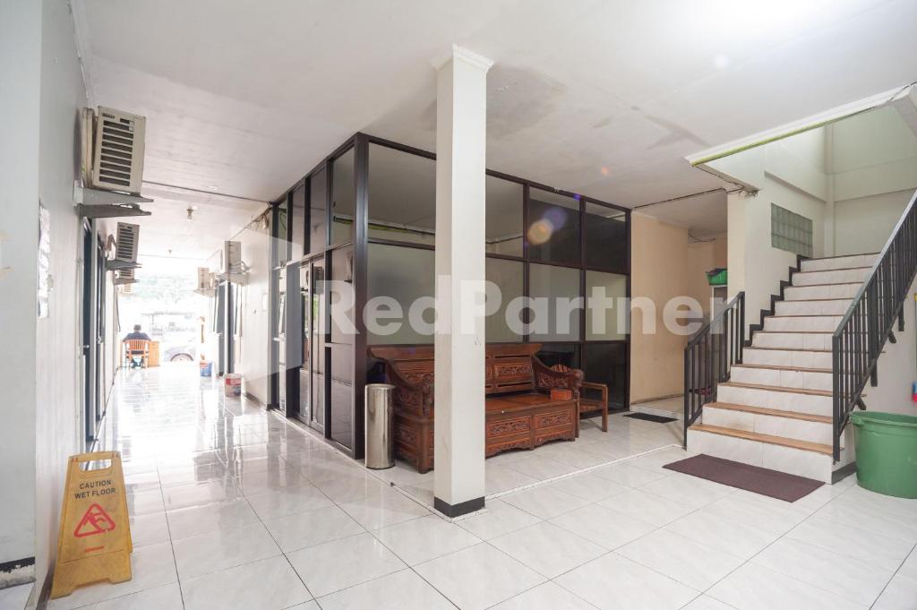 Fotografie z fotogalerie ubytování Wisma Juanda Bogor Mitra RedDoorz v destinaci Bogor