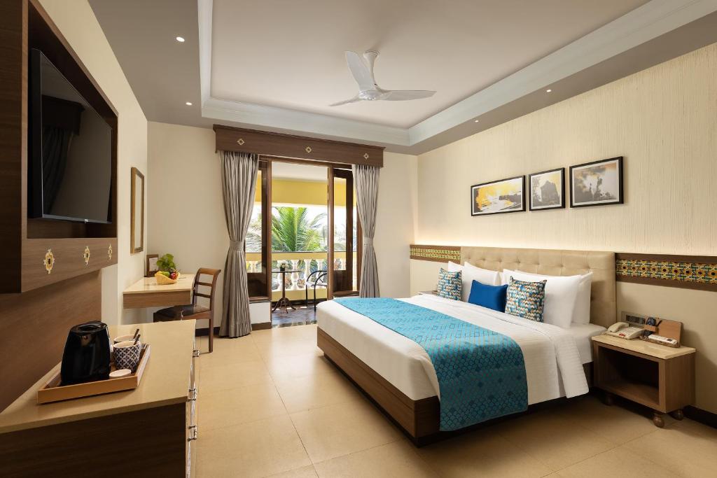 Postel nebo postele na pokoji v ubytování Fortune Resort Benaulim Goa - Member ITC Hotels' Group