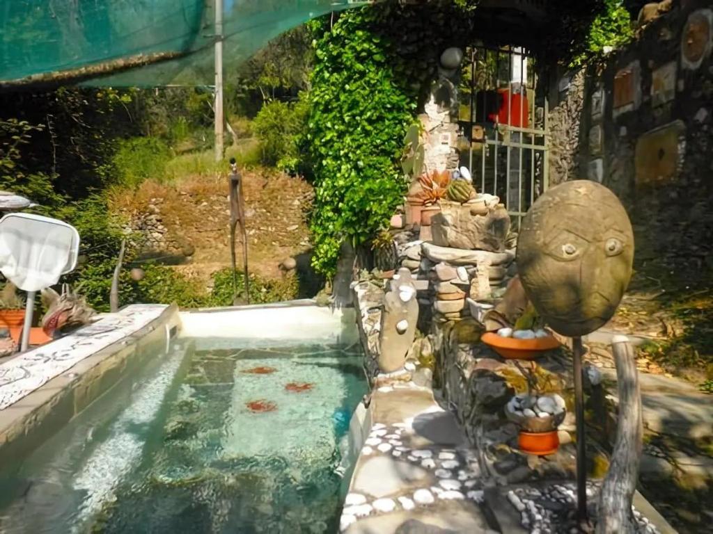 Bazén v ubytování B&B Maremesco nebo v jeho okolí