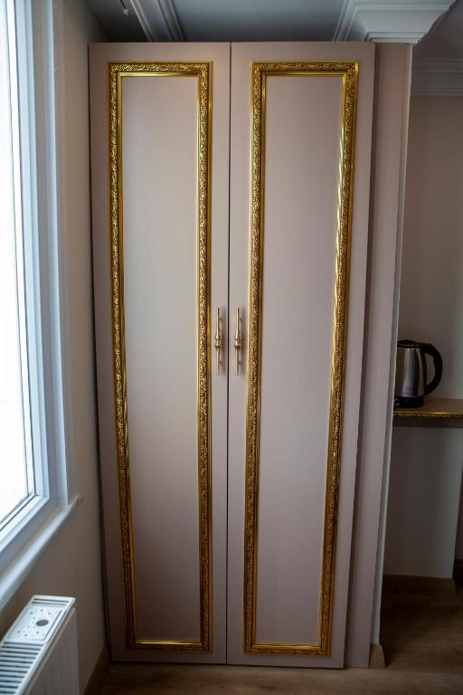 Blue Zerzevan Konak Hotel - Standard Triple Room
