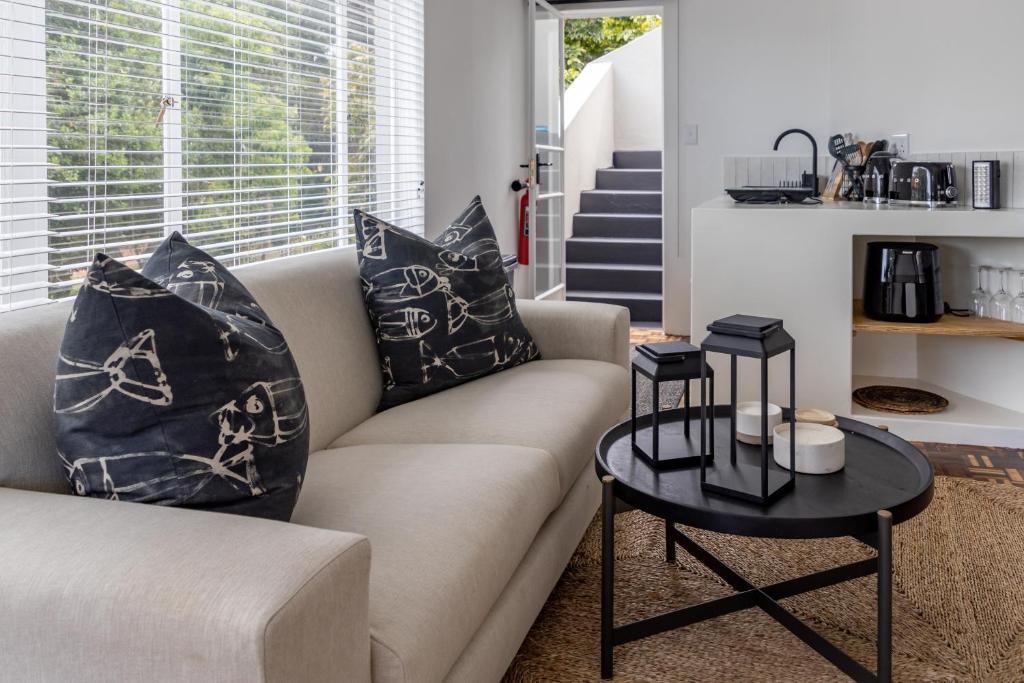 Millrock Beach House - Image 5