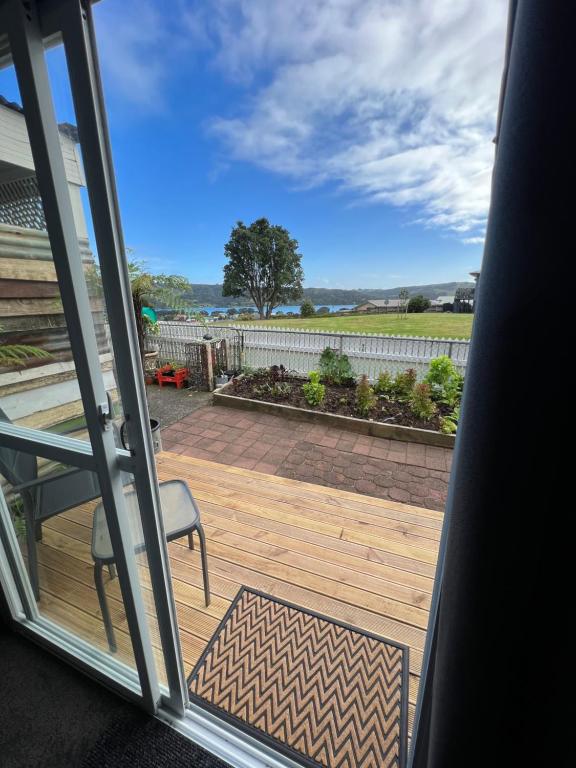 Raglan Seaview Cabin - Resim 11
