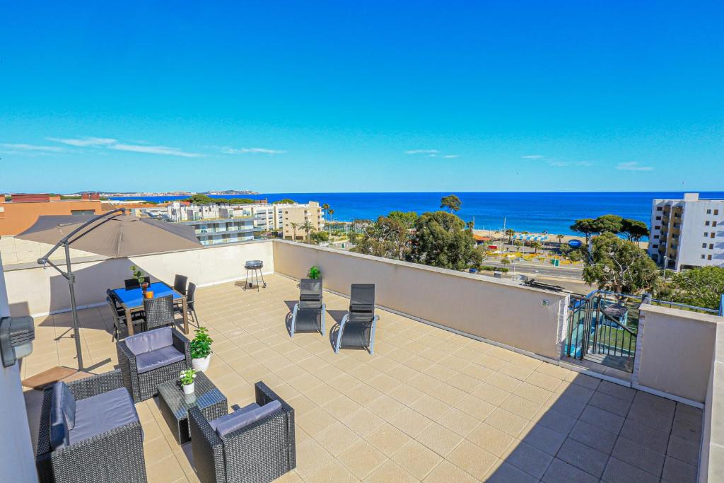 LITORAL COSTA DORADA - AUGUSTA B Only families