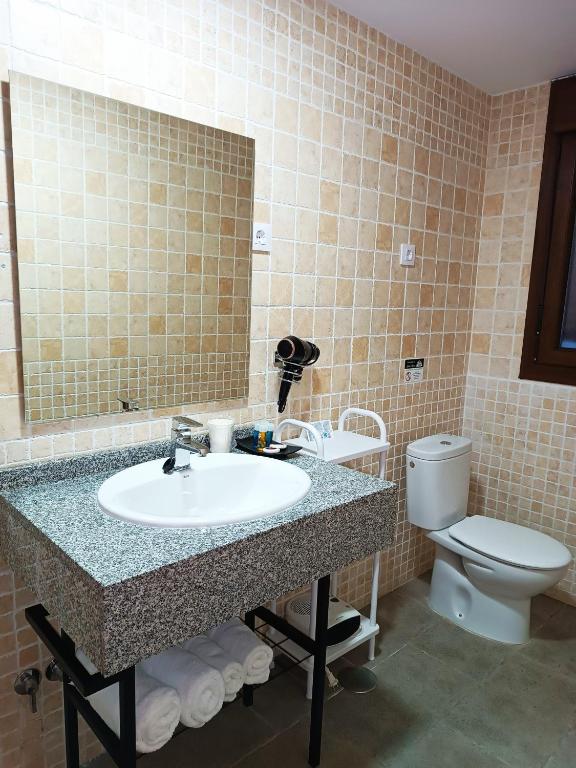 Hotel Alma Rosa, Navaluenga – Updated 2023 Prices