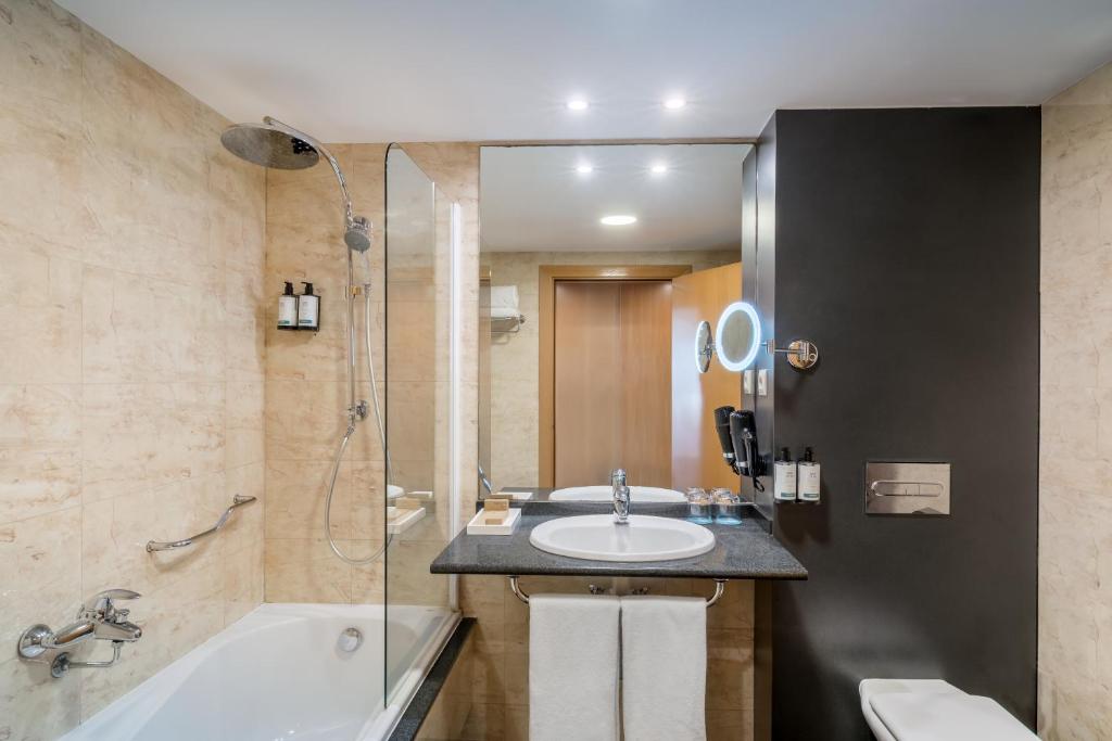 Occidental Atenea Mar - Adults Only - Resim 32