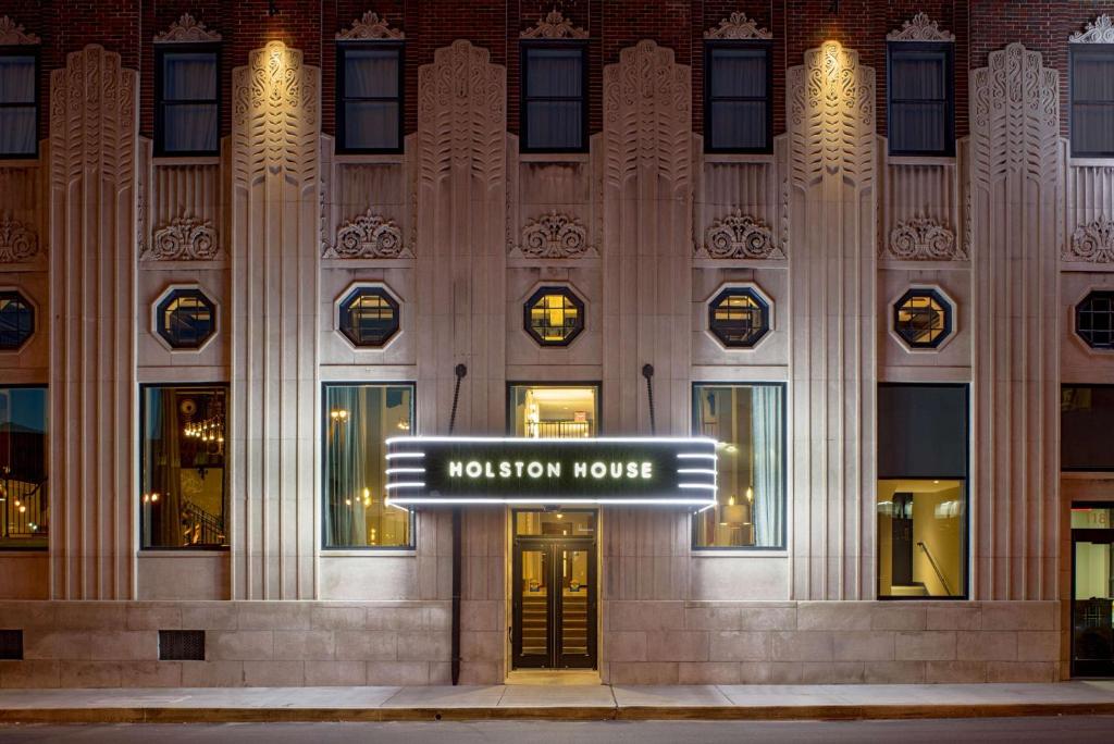 a building with a sign that reads museum house at Holston House Nashville, in The Unbound Collection by Hyatt in Nashville