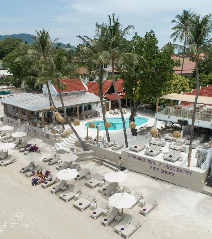 Bazén v ubytování Elephant Beach Club & Resort Samui nebo v jeho okolí