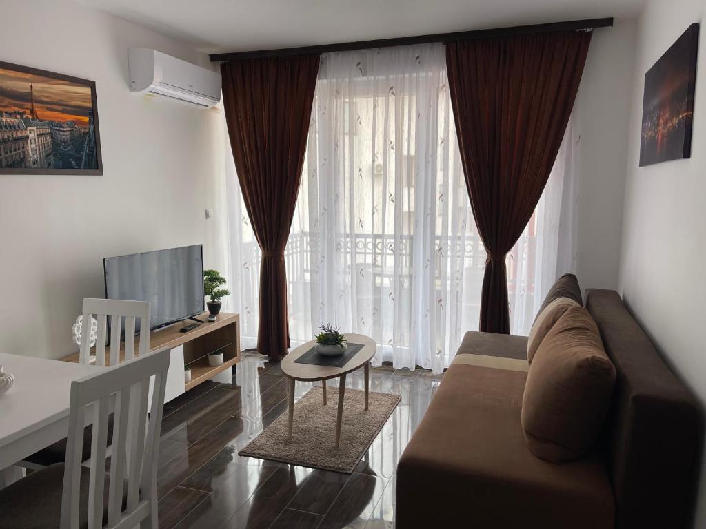Area soggiorno di Apartmani Zivkovic Srebrno Jezero