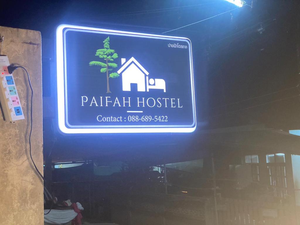 Certifikát, hodnocení, plakát nebo jiný dokument vystavený v ubytování Paifah Hostel