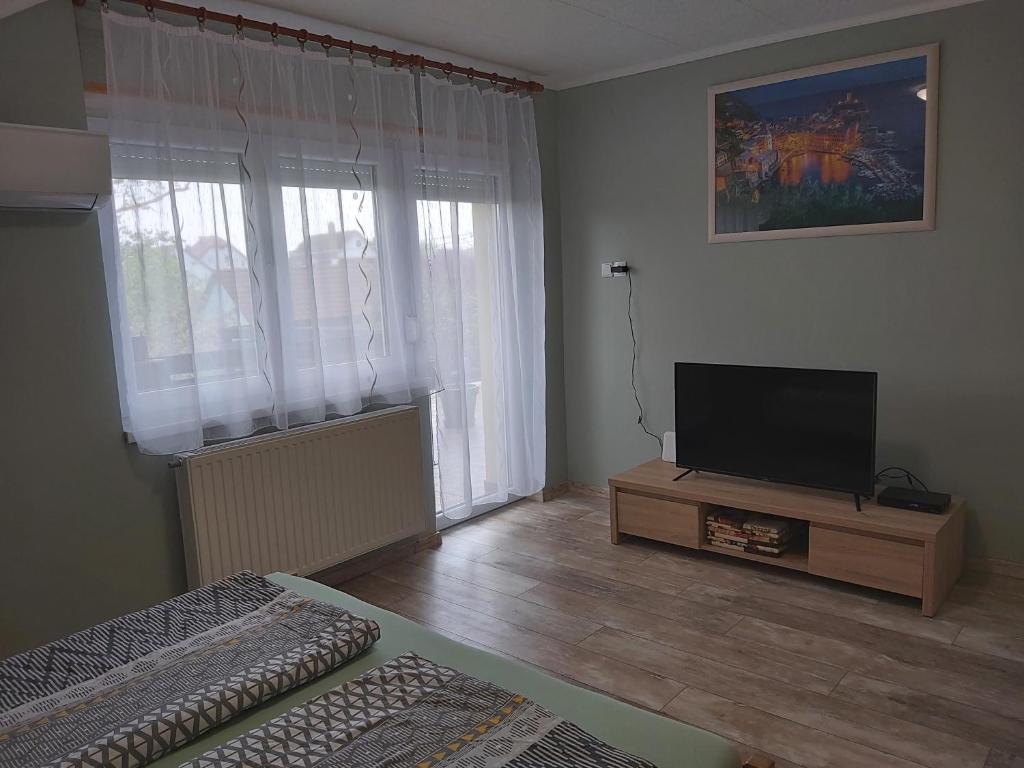 Fotografia z galérie ubytovania Duma Home v destinácii Balatonkeresztúr