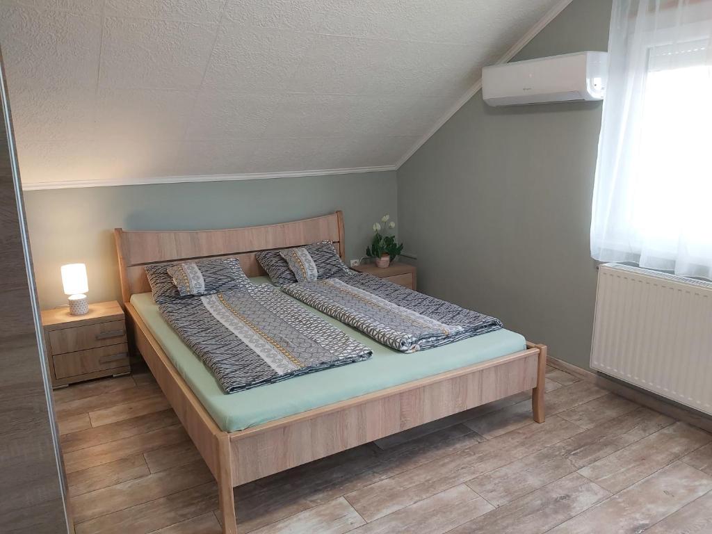 Fotografia z galérie ubytovania Duma Home v destinácii Balatonkeresztúr