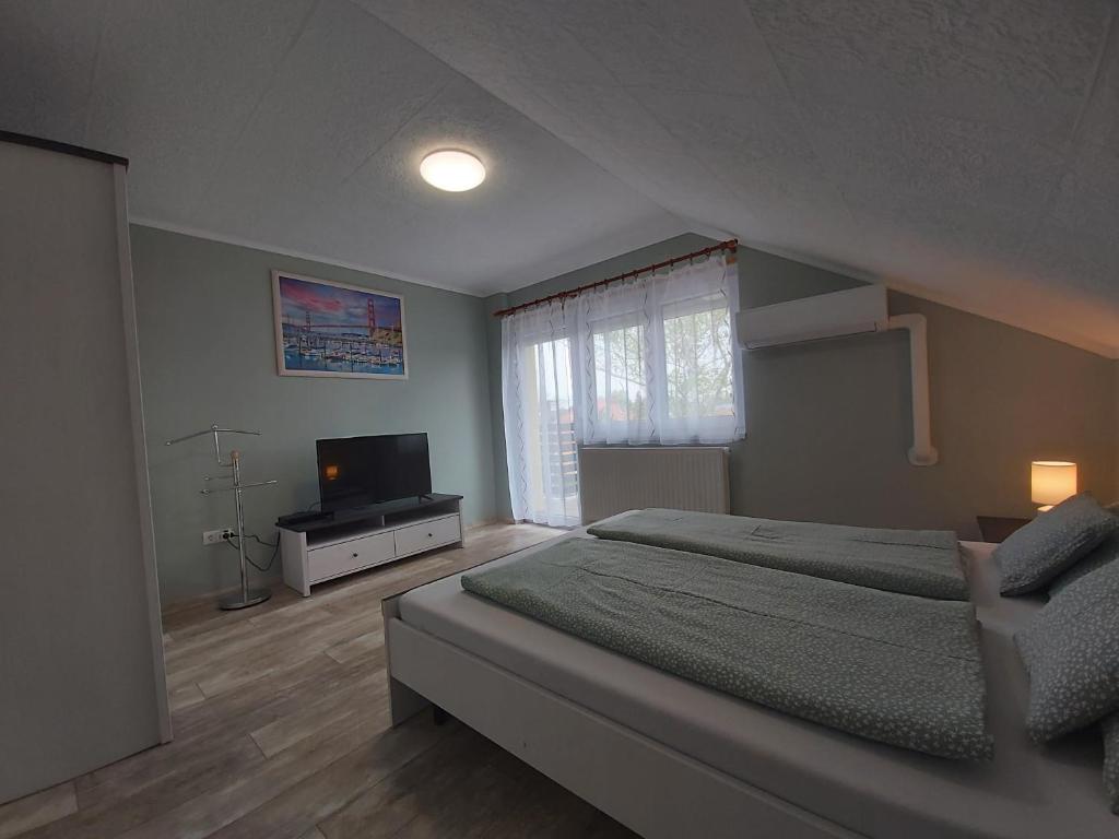 Fotografia z galérie ubytovania Duma Home v destinácii Balatonkeresztúr