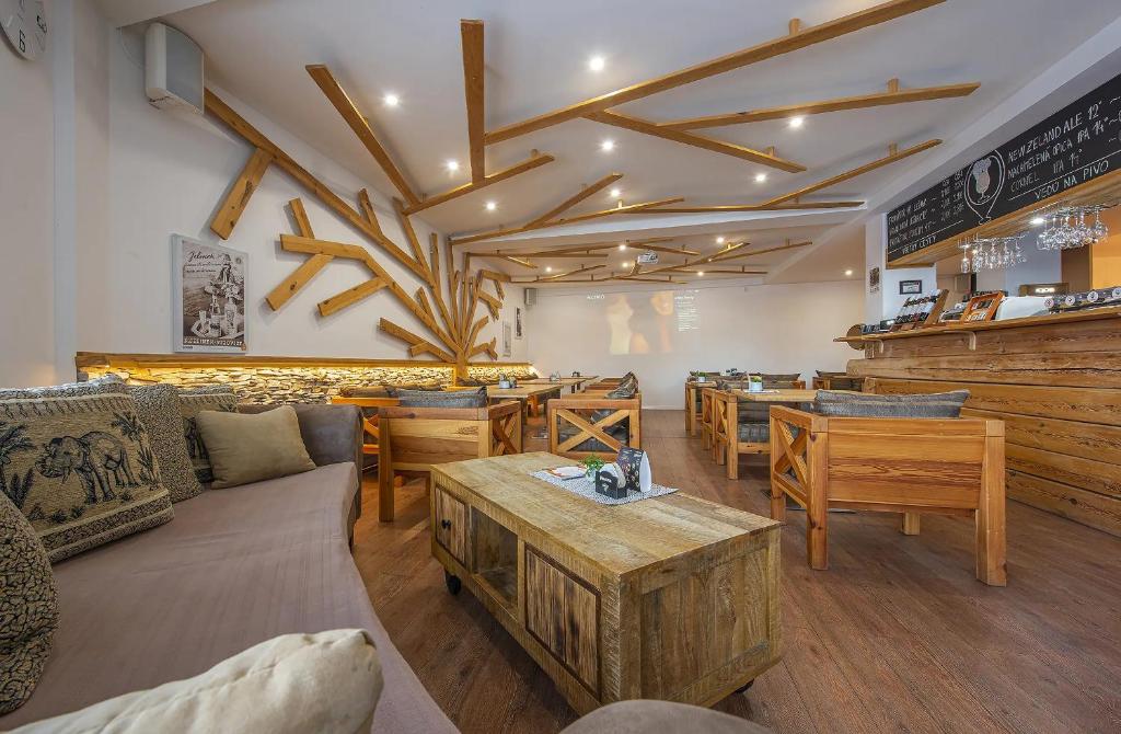 Posezení v ubytování Aparthotel Belveder
