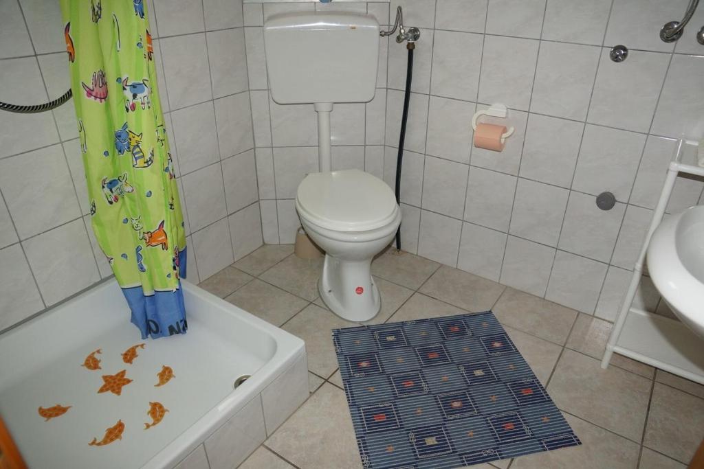 Kúpeľňa v ubytovaní Apartments Delic Pejic