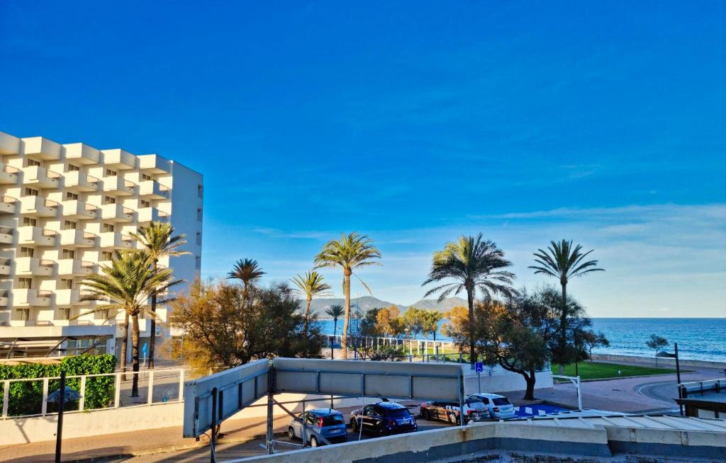 Cozy apartment with a fantastic sea view, Cala Millor ...