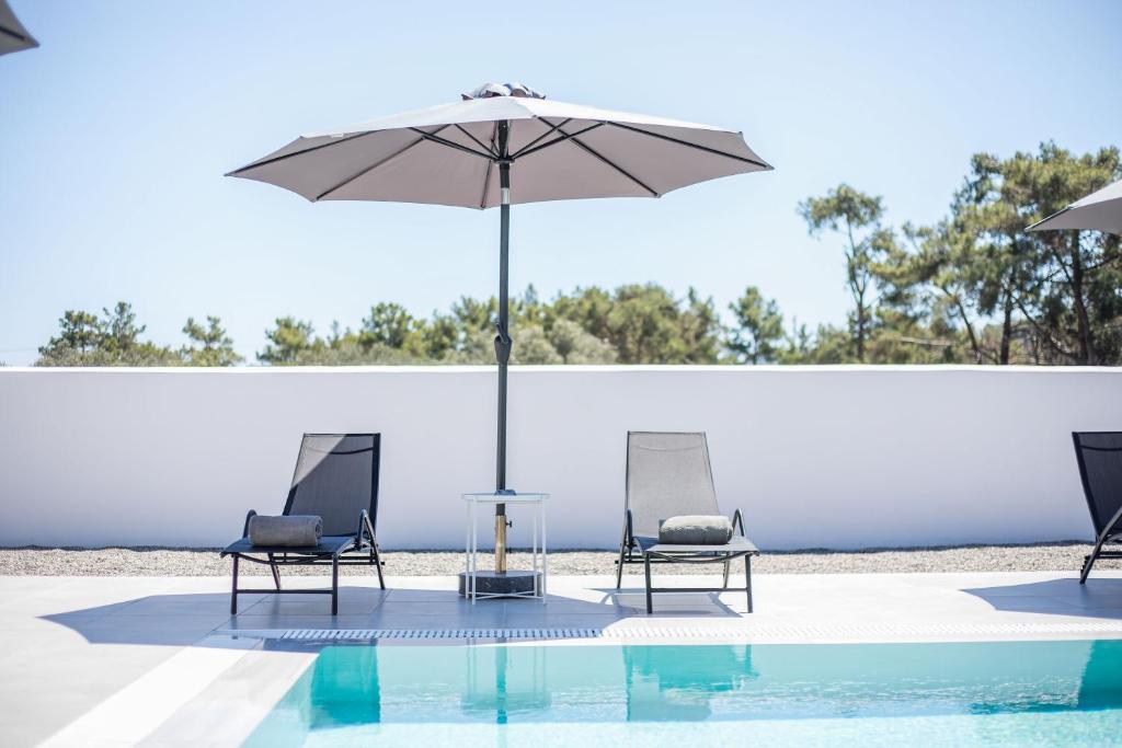Bazén v ubytování VillaPhysis with Private Pool nebo v jeho okolí