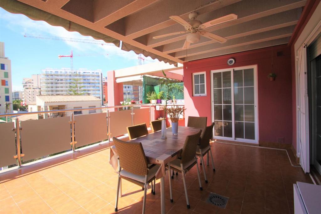 Balkón nebo terasa v ubytování Apartamento con magnífica terraza en El Campello C105