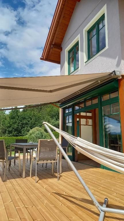 Balcó o terrassa a Ferienhaus Manuela