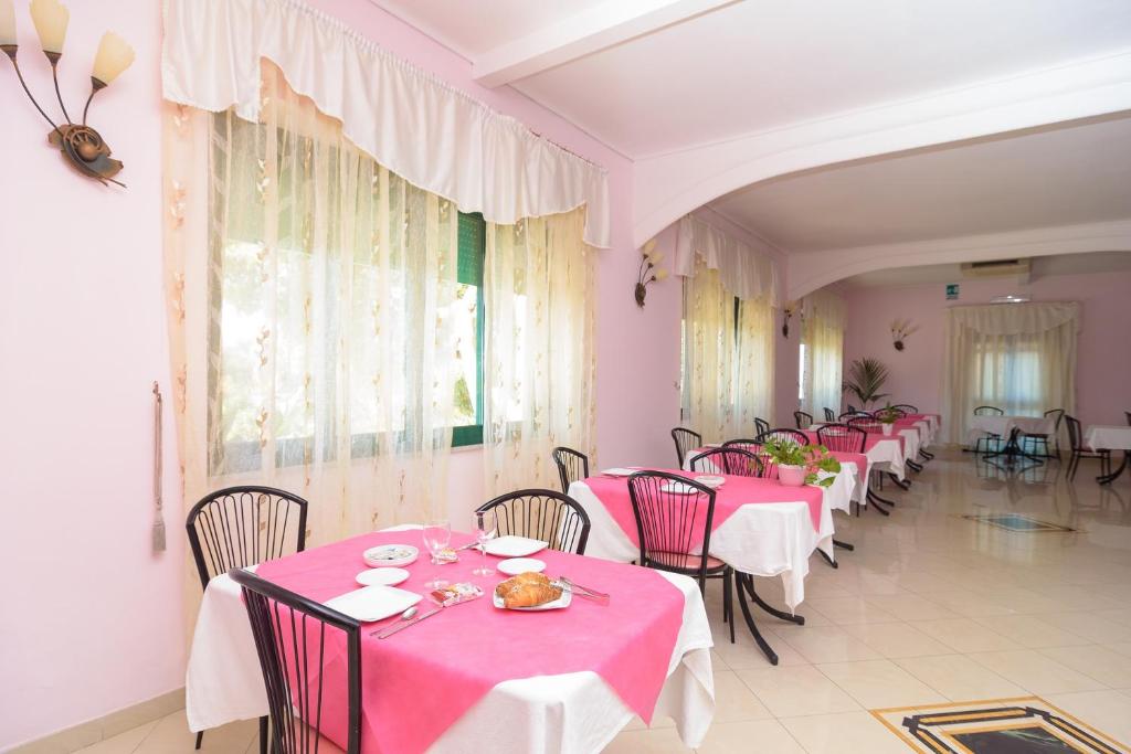 Restaurace v ubytování Hotel Riviera