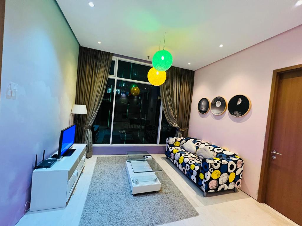 Soho suites klcc by 969 - Housity