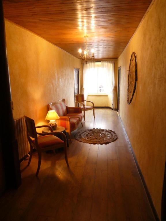 Posezení v ubytování Les Chambres d'Hôtes Le Triskèle