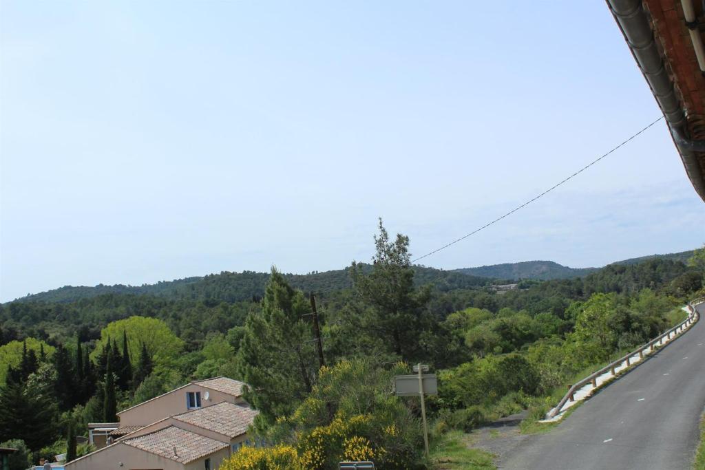 Saint-Pierre-des-Champs