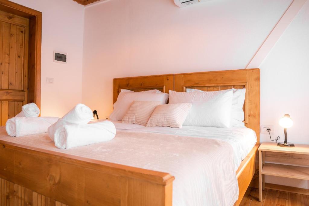 Uma cama ou camas num quarto em Porta7 Hotel