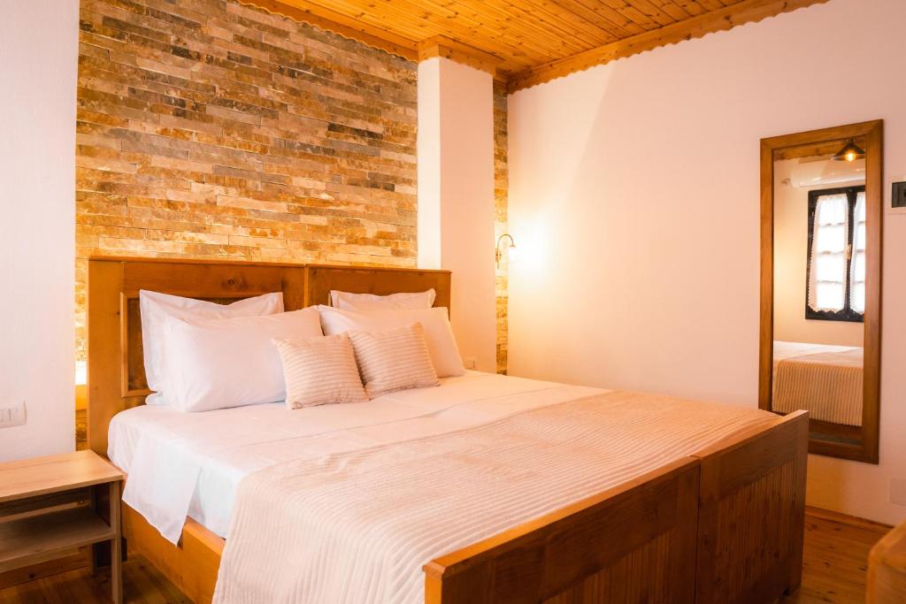Uma cama ou camas num quarto em Porta7 Hotel