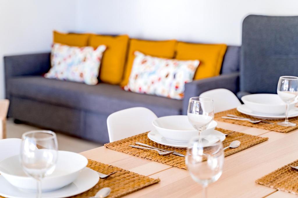 Posezení v ubytování Melvin Jones St. 2bedroom apartment