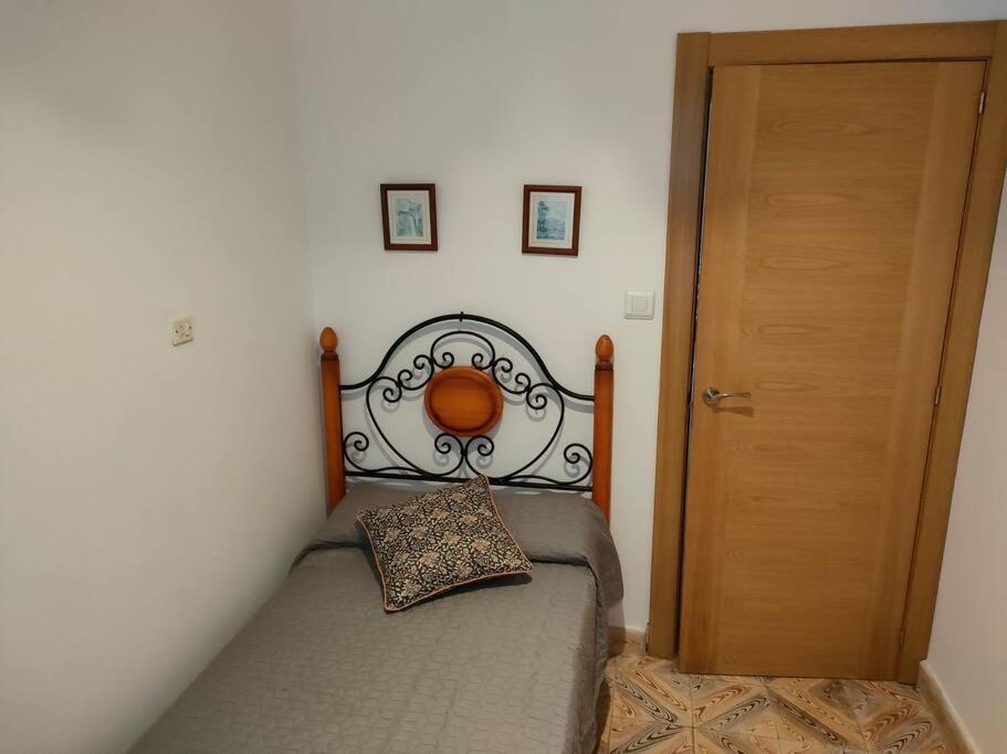 Posteľ alebo postele v izbe v ubytovaní Piso centrico en Ribadeo