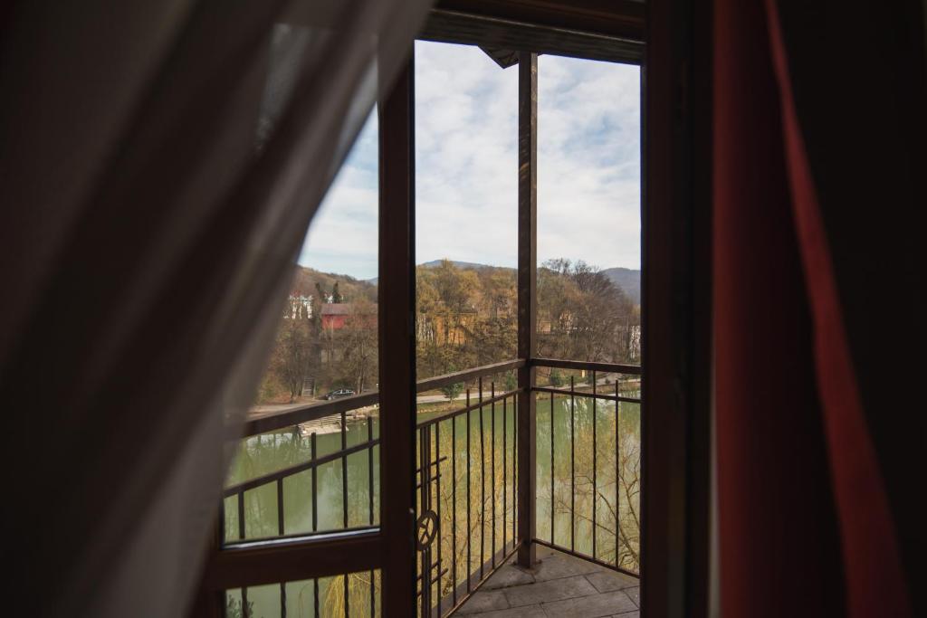 Balkón nebo terasa v ubytování Ruta Resort Polyana