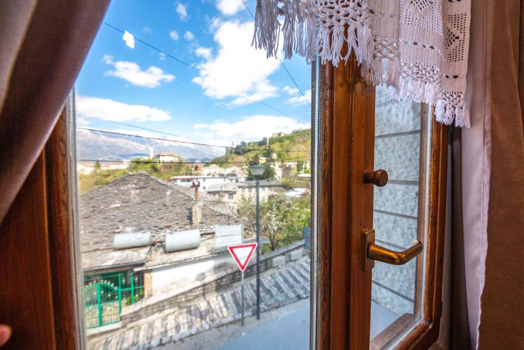Nespecifikovaný výhled na hory nebo výhled na hory při pohledu z bed and breakfast