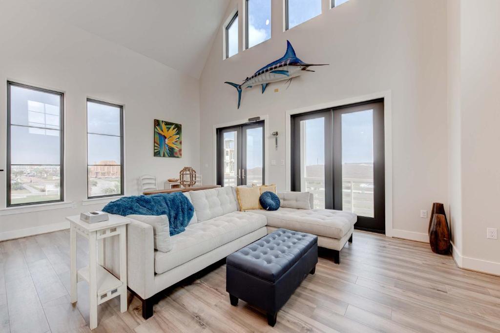 Last Mango at Sunflower Beach Resort, Port Aransas, USA