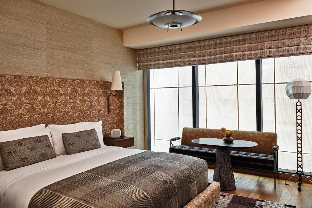 Austin Proper Hotel, a Member of Design Hotels photo 2