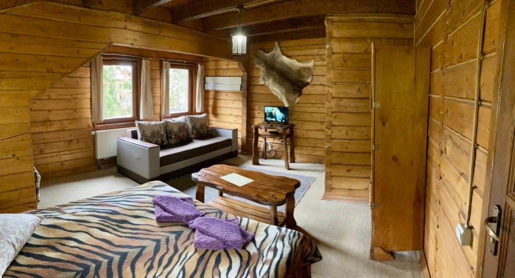 Ένα ή περισσότερα κρεβάτια σε δωμάτιο στο Skelia