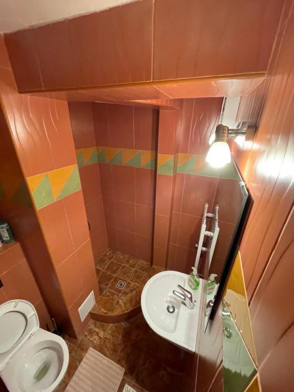 Chata Korenný vrch Pezinská Baba - Quadruple Room With Private Bathroom