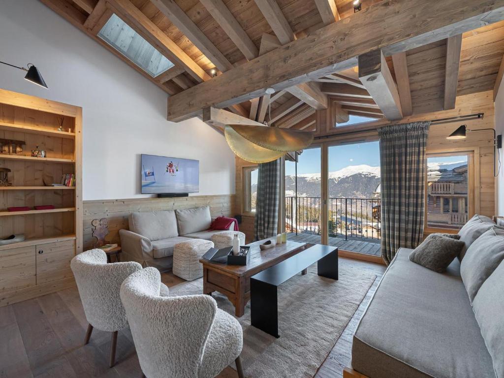 Photo de la galerie de l'établissement Appartement rénové au cœur de Courchevel 1850, 4 chambres, 8 pers. - FR-1-564-50, à Courchevel