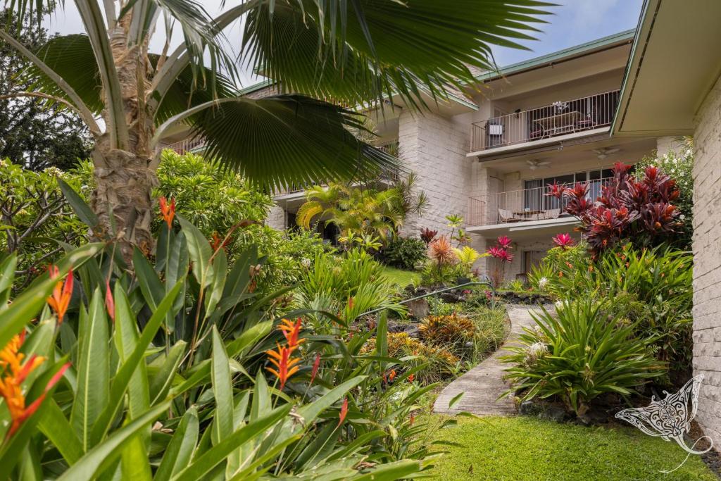 Zahrada ubytování Hale Hahalua - Serenity and Ocean Views in Kailua-Kona at Keauhou Akahi above Keauhou Bay