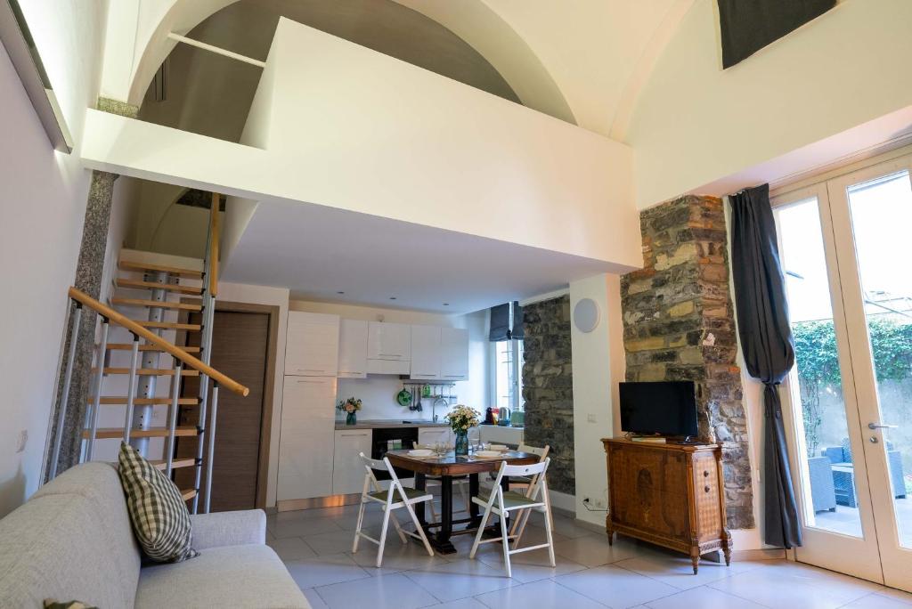 The Secret Garden - 3