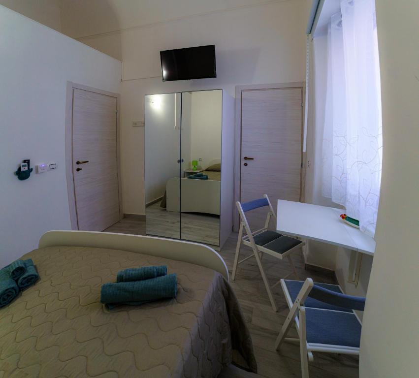 Casta Diva Holiday Rooms - 18