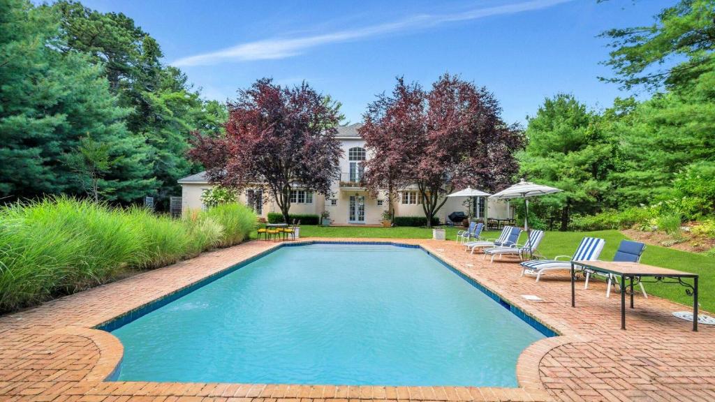 East Hampton Villa, East Hampton (updated prices 2024)