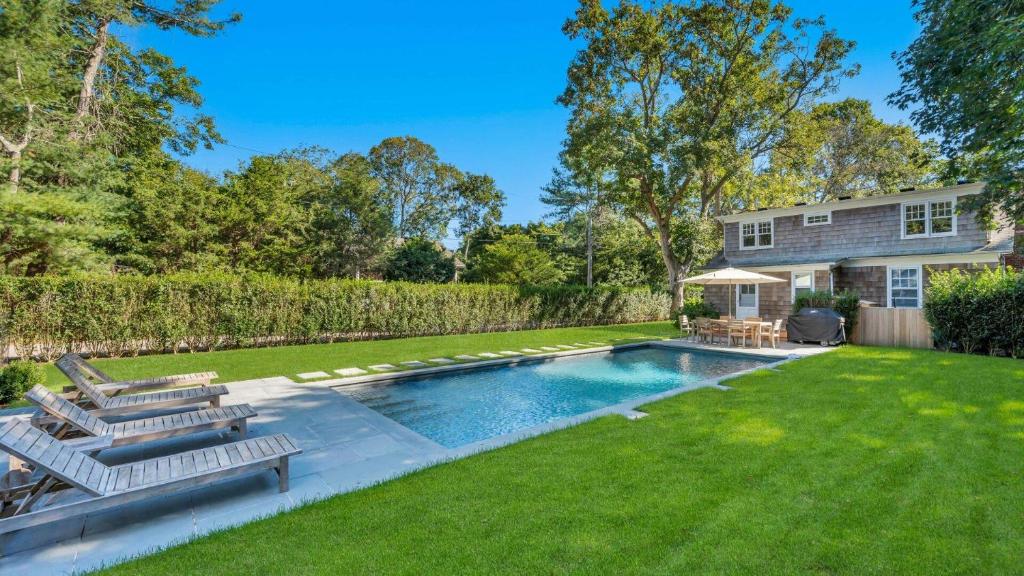 East Hampton Village Traditional (EE.UU. East Hampton)