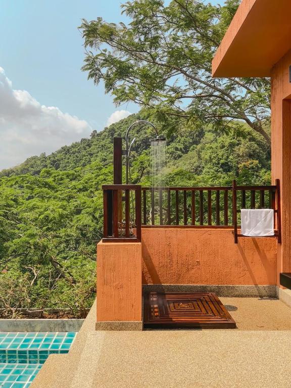 Korsiri Pool Villas - 12