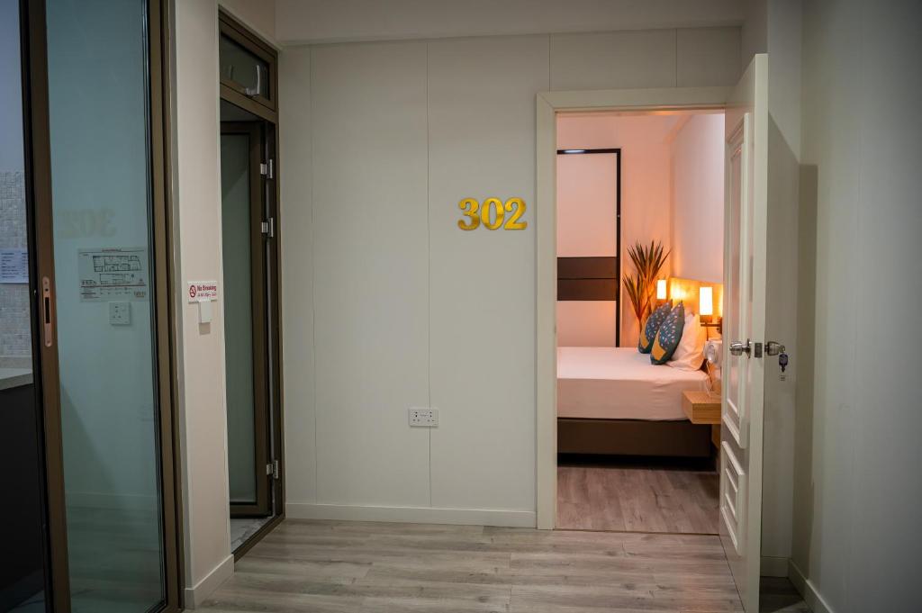 Tourist Inn Grand - 8