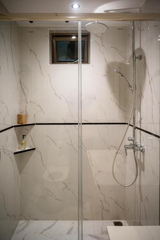 Tourist Inn Grand - 7